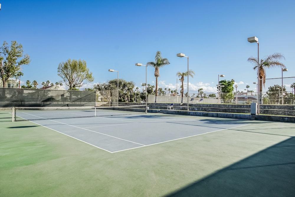 Desert Breezes Resort Palm Desert Eksteriør billede