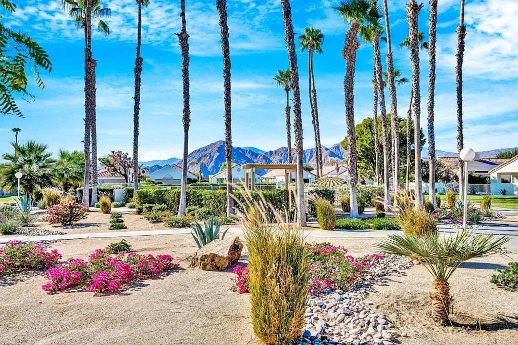 Desert Breezes Resort Palm Desert Eksteriør billede
