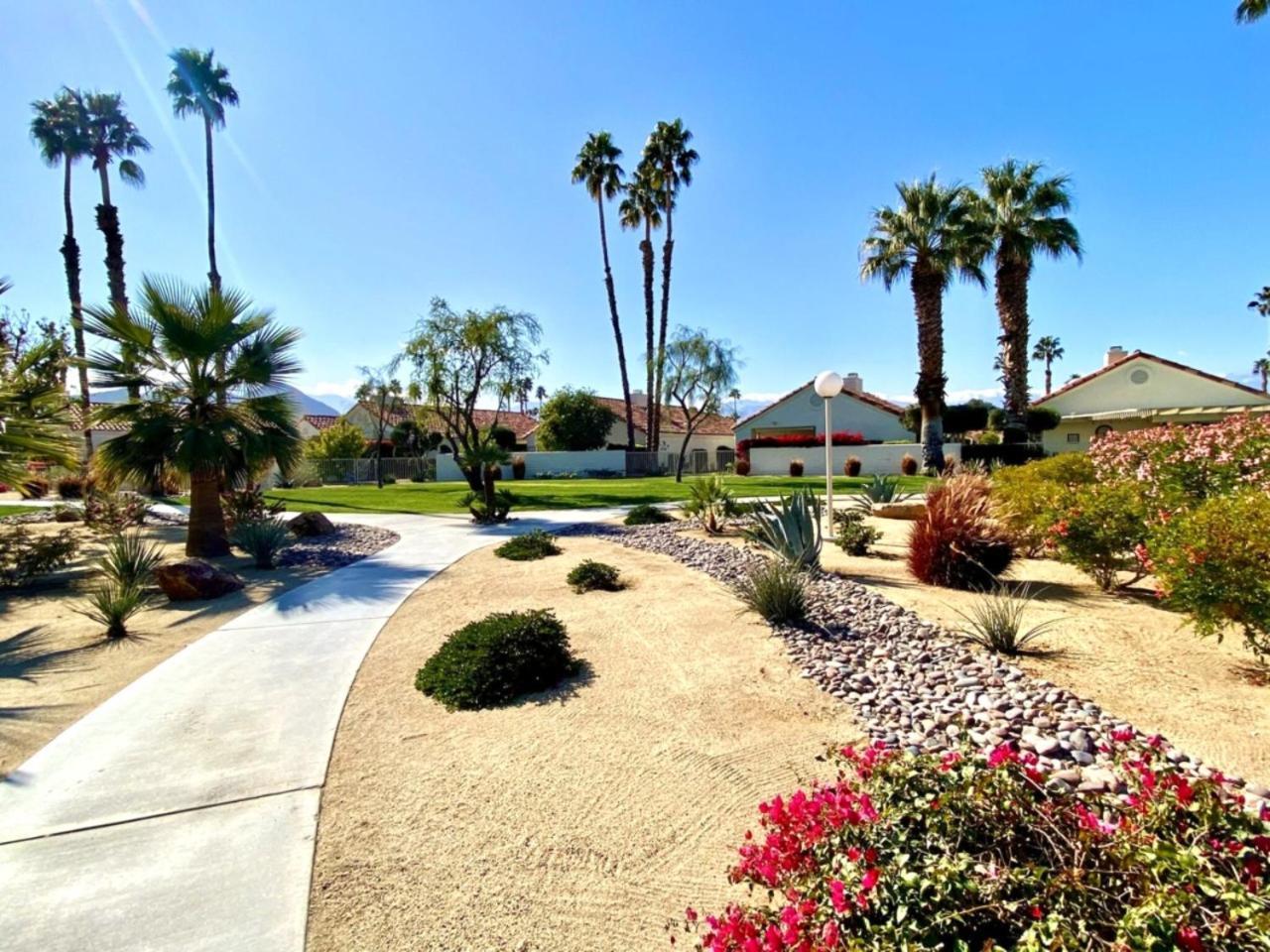 Desert Breezes Resort Palm Desert Eksteriør billede