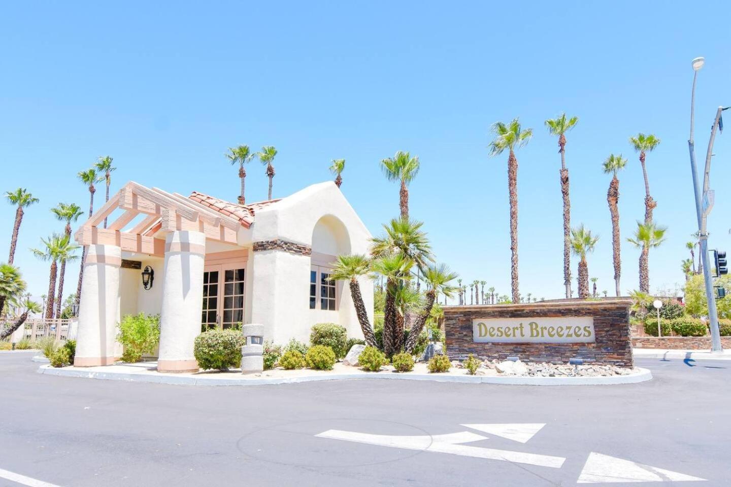 Desert Breezes Resort Palm Desert Eksteriør billede