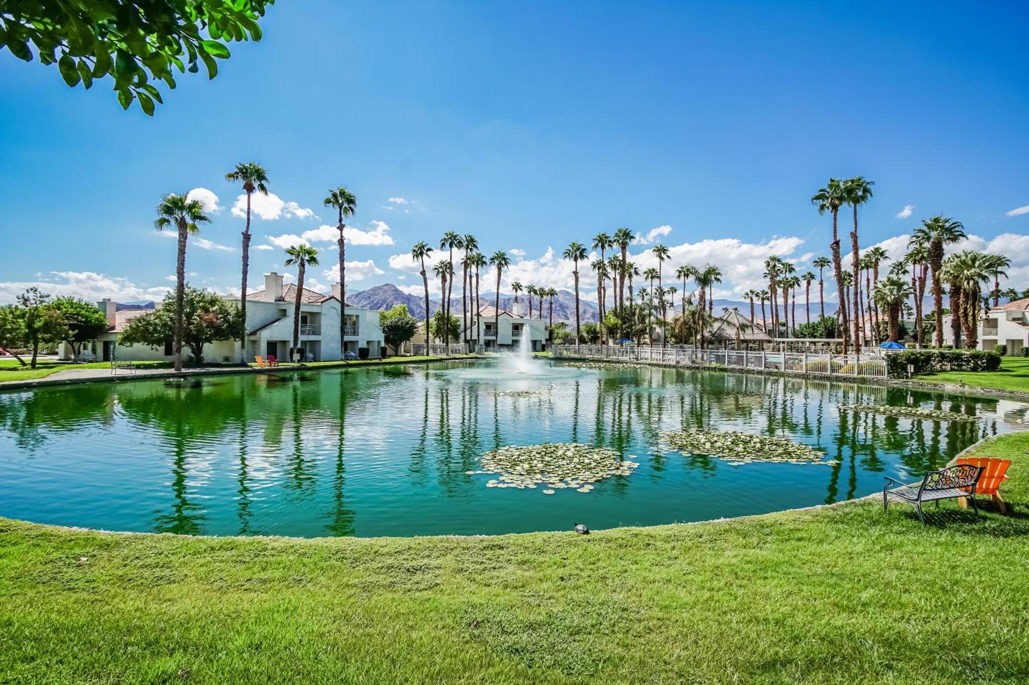 Desert Breezes Resort Palm Desert Eksteriør billede