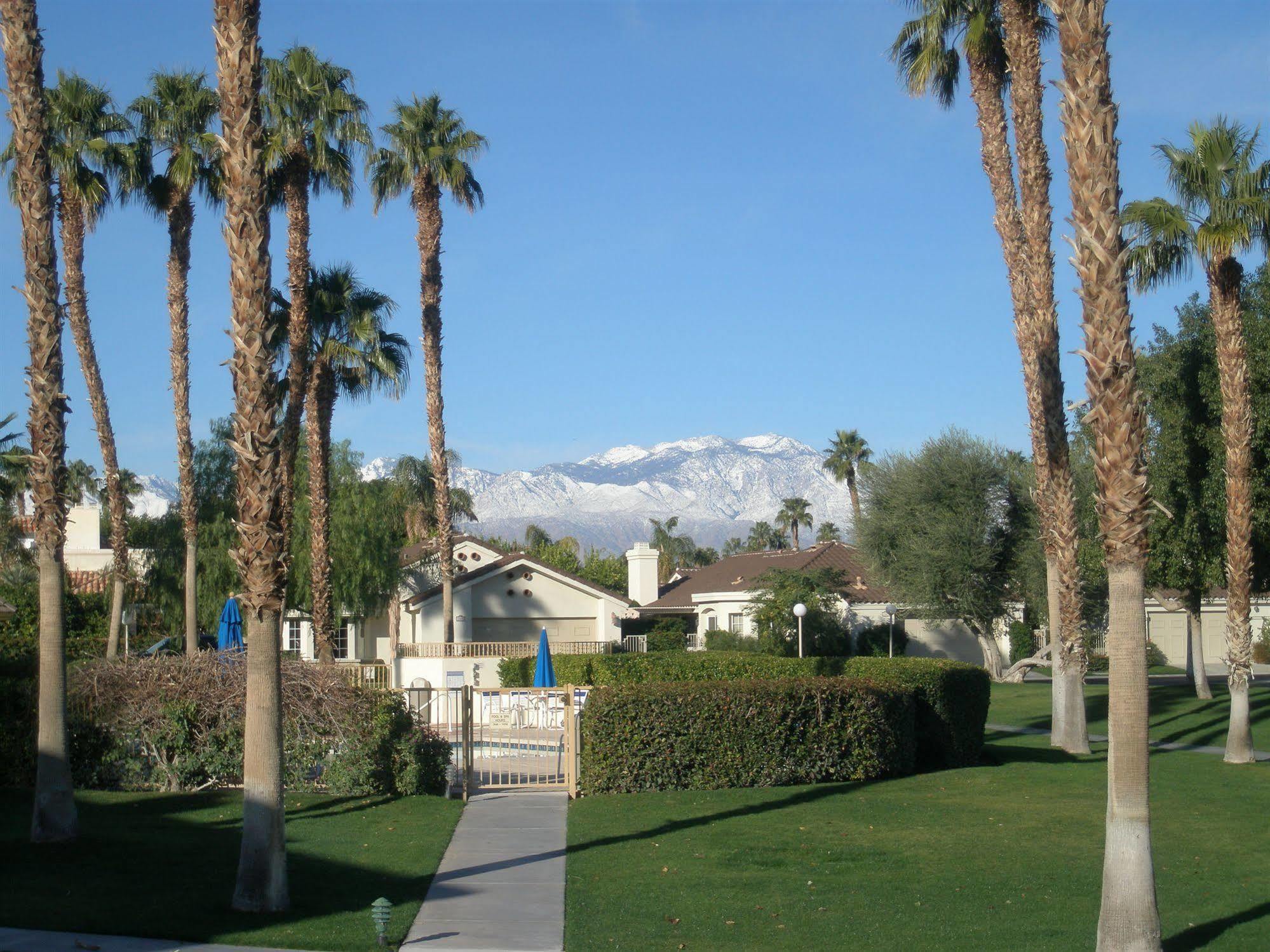 Desert Breezes Resort Palm Desert Eksteriør billede